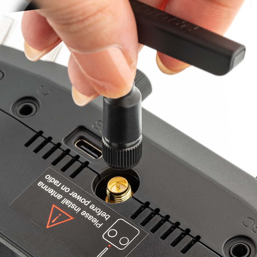 วิทยุบังคับ RadioMaster Boxer  - Radiomaster Pocket Elrs M2 บทวิจารณ์และราคา
